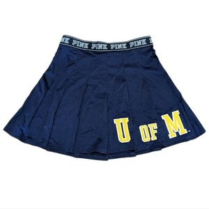 VICTORIAS SECRET PINK  University of Michigan SKIRT/CHEERLEADER/TENNIS size XS